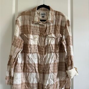 American Eagle Outfitters Women's Brown and White Plaid Shirt